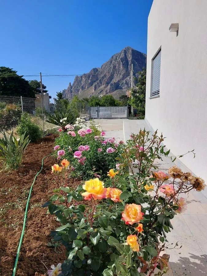 I Due Carrubi Villa Custonaci Holiday home